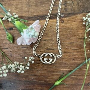 Gucci necklace